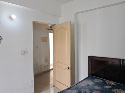 Bedroom Image of 925 Sq.ft 2 BHK Apartment / Flat for sale in Paras Tierea, Sector 137 Noida for Rs. 7600000