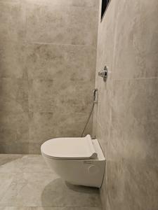 Common Bathroom Image of 920 Sq.ft 2.5 BHK Apartment / Flat for sale in Unique Youtopia, Kharadi Pune for Rs. 13500000