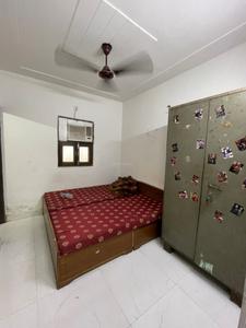 Bedroom Image of 750 Sq.ft 2 BHK Apartment / Flat for rent in DDA LIG Apartment Pitampura, Pitampura New Delhi for Rs. 18000