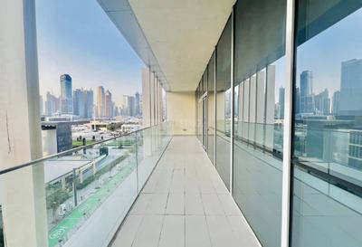 Balcony Image of 2187 Sq.ft 3 BHK Apartment / Flat for rent in Al Wasl Dubai for Rs. 650000