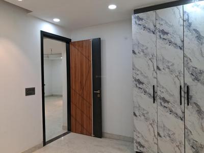 Bedroom Image of 1725 Sq.ft 3 BHK Apartment / Flat for sale in Vantara Elite Luxury Homes, Sector 102 Noida for Rs. 8500000