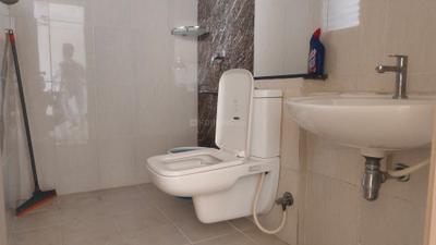 Image of 1000 Sq.ft 2 BHK Apartment / Flat for rent in Mantri Serenity, Bikasipura, Bengaluru for Rs. 41000