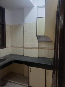 Kitchen Image of 800 Sq.ft 1.5 BHK Builder Floor for rent in Sector 11 Noida for Rs. 18000