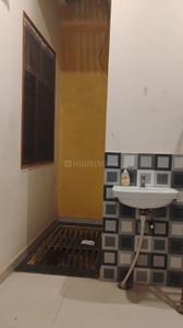 Bathroom Image of 800 Sq.ft 3 BHK Builder Floor for rent in Bilandpur Gorakhpur for Rs. 9500