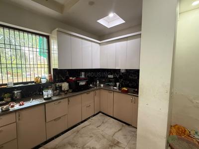 Kitchen Image of 1800 Sq.ft 3 BHK Builder Floor for rent in Sahibabad Ghaziabad for Rs. 30000