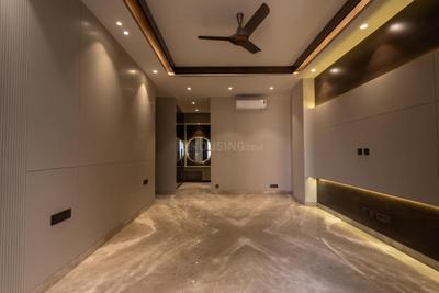 Bedroom Image of 2700 Sq.ft 4 BHK Builder Floor for sale in Greater Kailash II New Delhi for Rs. 85000000