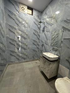Bathroom Image of 1100 Sq.ft 3 BHK Builder Floor for sale in Patel Nagar New Delhi for Rs. 19000000