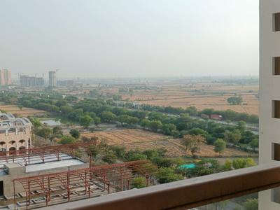 Balcony Image of 360 Sq.ft 1 RK Studio for sale in Gaur Yamuna City, Yeida Greater Noida for Rs. 4400000