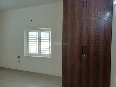Bedroom Image of 1370 Sq.ft 3 BHK Apartment / Flat for rent in Ramapuram Chennai for Rs. 40000