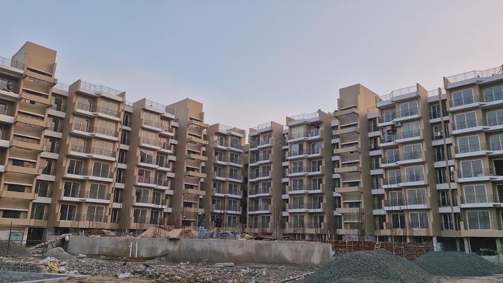 AIRPORT ENCLAVE Main Image 1