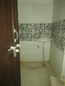 Bathroom Image of 850 Sq.ft 3 BHK Apartment / Flat for sale in Vinay Nagar Gwalior for Rs. 2900000