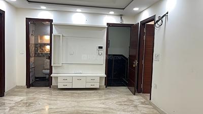 Living Room Image of 1050 Sq.ft 3 BHK Builder Floor for rent in Sector 7 Rohini New Delhi for Rs. 37000