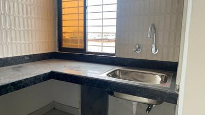 Kitchen Image of 845 Sq.ft 2 BHK Apartment / Flat for sale in Bangur Avenue Kolkata for Rs. 5577000