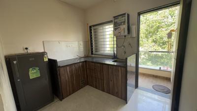 Kitchen Image of 650 Sq.ft 1 BHK Builder Floor for rent in Mahalakshmi Nagar Indore for Rs. 19000