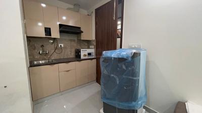Kitchen Image of 700 Sq.ft 1 BHK Builder Floor for rent in Sector 39 Gurgaon for Rs. 35000