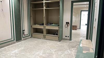 Bedroom Image of 2250 Sq.ft 4 BHK Builder Floor for sale in Mukherjee Nagar New Delhi for Rs. 55000000