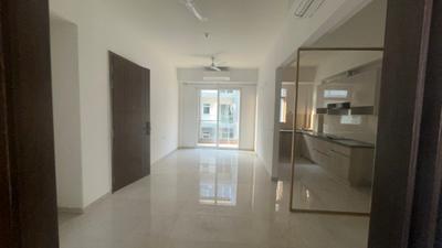 Living Room Image of 955 Sq.ft 2.5 BHK Apartment / Flat for sale in Smartworld Orchard, Sector 61 Gurgaon for Rs. 16000000