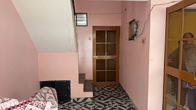 Bedroom Image of 650 Sq.ft 6 BHK Independent House for sale in Indira Nagar Lucknow for Rs. 9000000