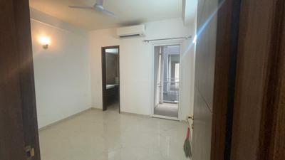 Bedroom Image of 1055 Sq.ft 2.5 BHK Apartment / Flat for sale in Smartworld Orchard, Sector 61 Gurgaon for Rs. 16500000
