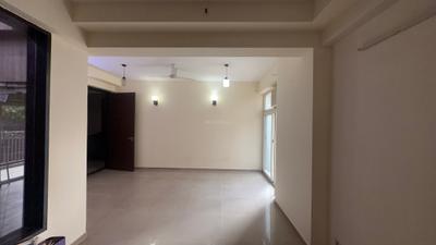 Living Room Image of 1700 Sq.ft 3.5 BHK Apartment / Flat for rent in Arihant Arden, Noida Extension Greater Noida for Rs. 33000
