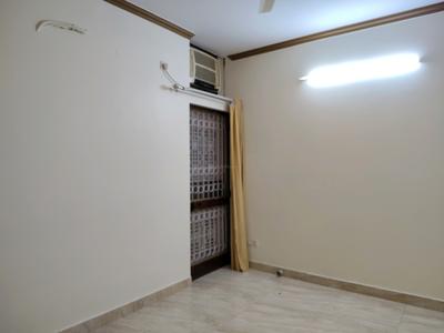 Bedroom Image of 2200 Sq.ft 3 BHK Apartment / Flat for rent in DDA Flats Vasant Kunj, Vasant Kunj New Delhi for Rs. 84000