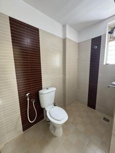 Bathroom Image of 1330 Sq.ft 3 BHK Apartment / Flat for sale in Anta Crown, Thrippunithura Kochi for Rs. 8200000