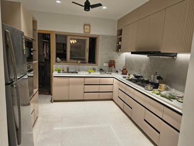 Kitchen Image of 4000 Sq.ft 4 BHK Apartment / Flat for sale in Indraprasth Gulmohar, Vastrapur Ahmedabad for Rs. 56000000
