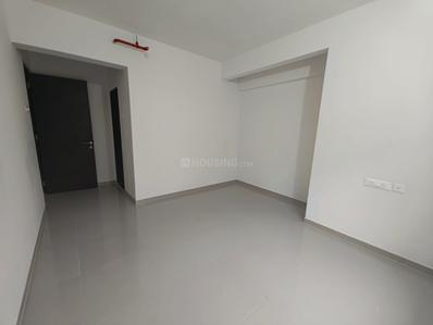 Bedroom Image of 1207 Sq.ft 3 BHK Apartment / Flat for rent in Puraniks Tokyo Bay, Kasarvadavali Thane for Rs. 50000