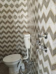 Bathroom Image of 200 Sq.ft 1 RK Builder Floor for rent in Maheshpur Varanasi for Rs. 4000