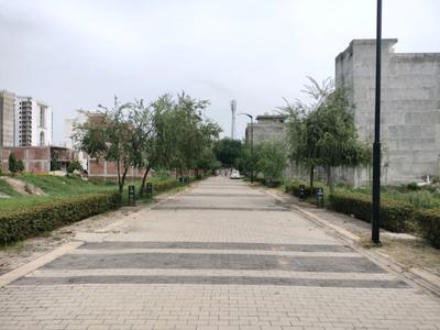 Image of 118 Sq.ft Residential Plot / Land for sale in BPTP District 5, Sector 84, Faridabad for Rs. 21400000