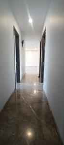 Image of 1000 Sq.ft 3 BHK Apartment / Flat for sale in Sheth Beaumonte, Sion, Mumbai for Rs. 51100000