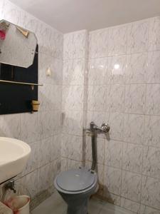 Bedroom Two Image of 847 Sq.ft 2 BHK Apartment / Flat for sale in Bindra Complex, Andheri East Mumbai for Rs. 19000000