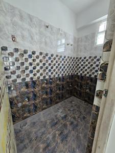 Bathroom Image of 900 Sq.ft 2 BHK Apartment / Flat for sale in Moulivakkam Chennai for Rs. 6290000