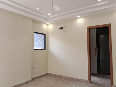Bedroom Image of 2700 Sq.ft 4 BHK Builder Floor for sale in Paschim Vihar New Delhi for Rs. 50000000