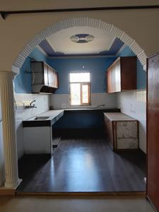 1 RK Independent Builder Floor