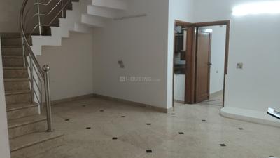 Living Room Image of 1800 Sq.ft 6 BHK Independent House for sale in Chander Nagar Society, Surya Nagar Ghaziabad for Rs. 65000000