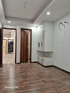 Bedroom Image of 1800 Sq.ft 3 BHK Builder Floor for rent in Mansarover Garden New Delhi for Rs. 60000