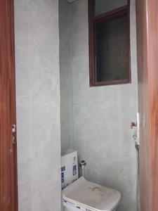 Common Bathroom Image of 650 Sq.ft 1 BHK Apartment / Flat for sale in Sector 49 Noida for Rs. 3000000