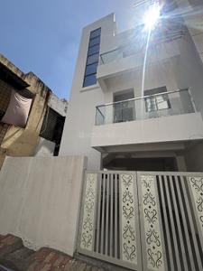 Image of 2520 Sq.ft 5 BHK Independent House for sale in Pankaj Nagar, Surat for Rs. 12400000