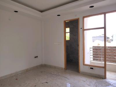 Bedroom Image of 1250 Sq.ft 4 BHK Builder Floor for sale in Khanpur New Delhi for Rs. 11700000