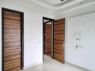 Bedroom Image of 1000 Sq.ft 2.5 BHK Apartment / Flat for sale in Samridhi Luxuriya Avenue, Sector 150 Noida for Rs. 15000000
