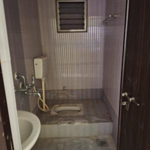 Bathroom Image of 1100 Sq.ft 2 BHK Apartment / Flat for sale in Shree Mahodadhi Nilaya, Naragoda Bhubaneswar for Rs. 6500000