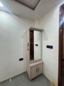 Bedroom Image of 1700 Sq.ft 4 BHK Apartment / Flat for sale in Rajendra Nagar Ghaziabad for Rs. 16500000