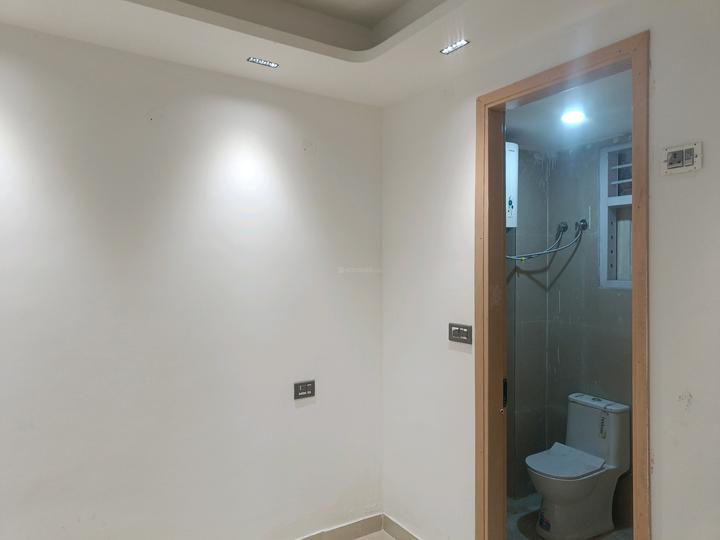 SAKET Bedroom 1