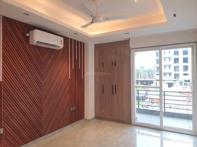 Bedroom Image of 1800 Sq.ft 3 BHK Builder Floor for sale in Sector 52 Gurgaon for Rs. 24000000