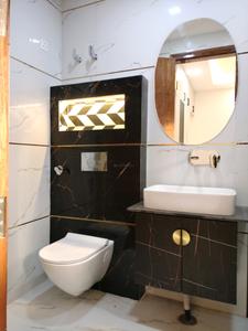 Bedroom One Image of 3150 Sq.ft 5 BHK Builder Floor for sale in Rajendra Nagar Ghaziabad for Rs. 28551000
