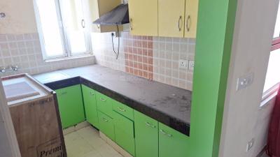 Kitchen Image of 800 Sq.ft 2 BHK Apartment / Flat for sale in Shree Vardhman Mantra, Sector 67 Gurgaon for Rs. 7300000