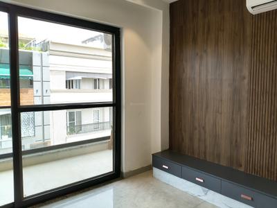 Bedroom Image of 539 Sq.ft 2 BHK Apartment / Flat for sale in ROF Aalayas 1, Sector 102 Gurgaon for Rs. 5500000