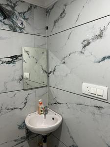 Bathroom Image of SLG Pg in Alpha II Greater Noida, Greater Noida