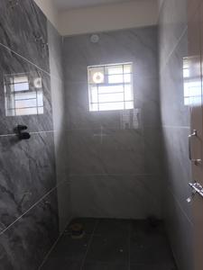 Bathroom Image of 550 Sq.ft 1 BHK Apartment / Flat for rent in Singasandra Bengaluru for Rs. 23040